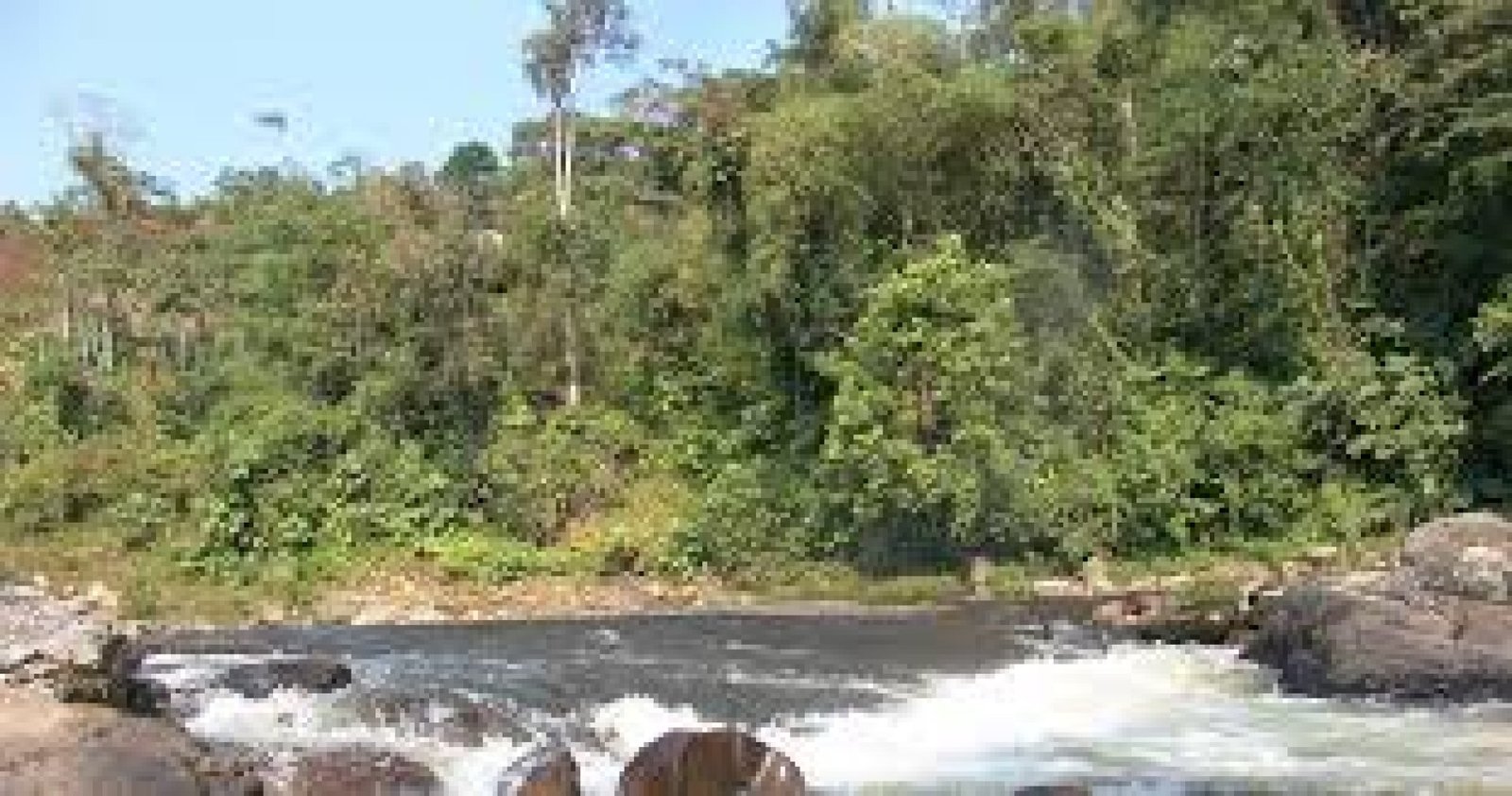 Bosque Protector Abanico del Upano: cascadas, cavernas y paisajes volcánicos en Morona Santiago