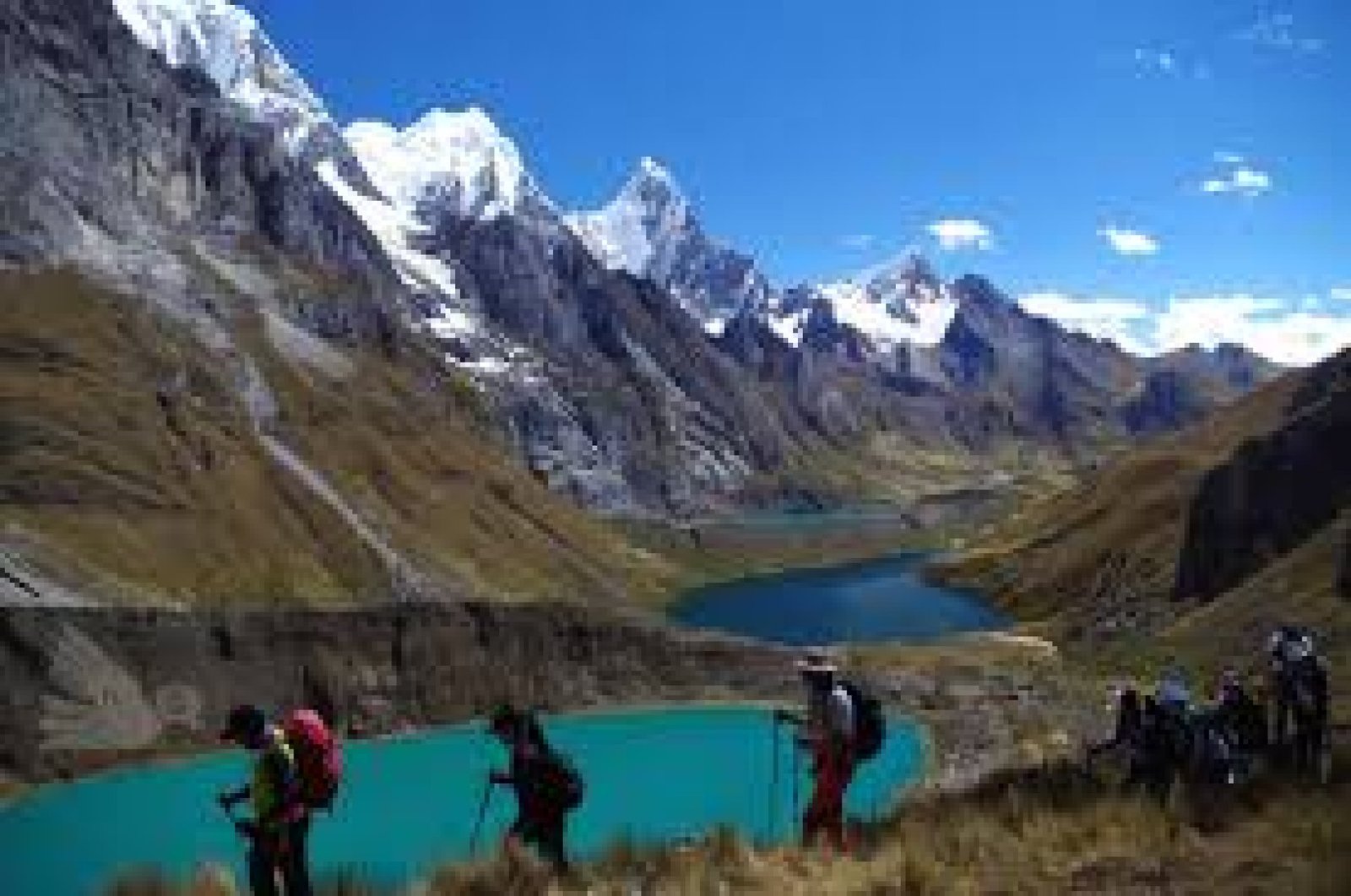 Caminatas y trekking por los Andes: rutas panorámicas y culturales