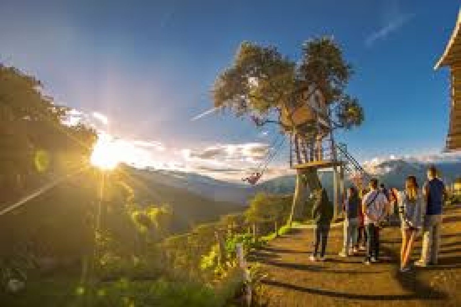 Casa del Árbol en Baños: columpio del fin del mundo y vistas al Tungurahua