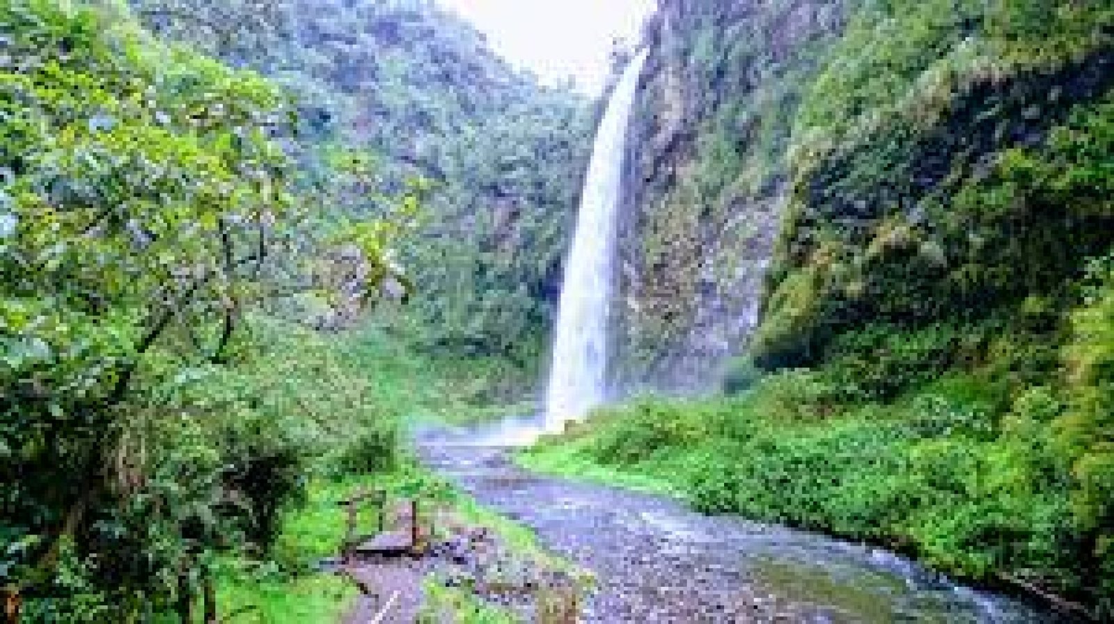 Cascadas de Cóndor Machay: the Hidden Power of Water in the Andes
