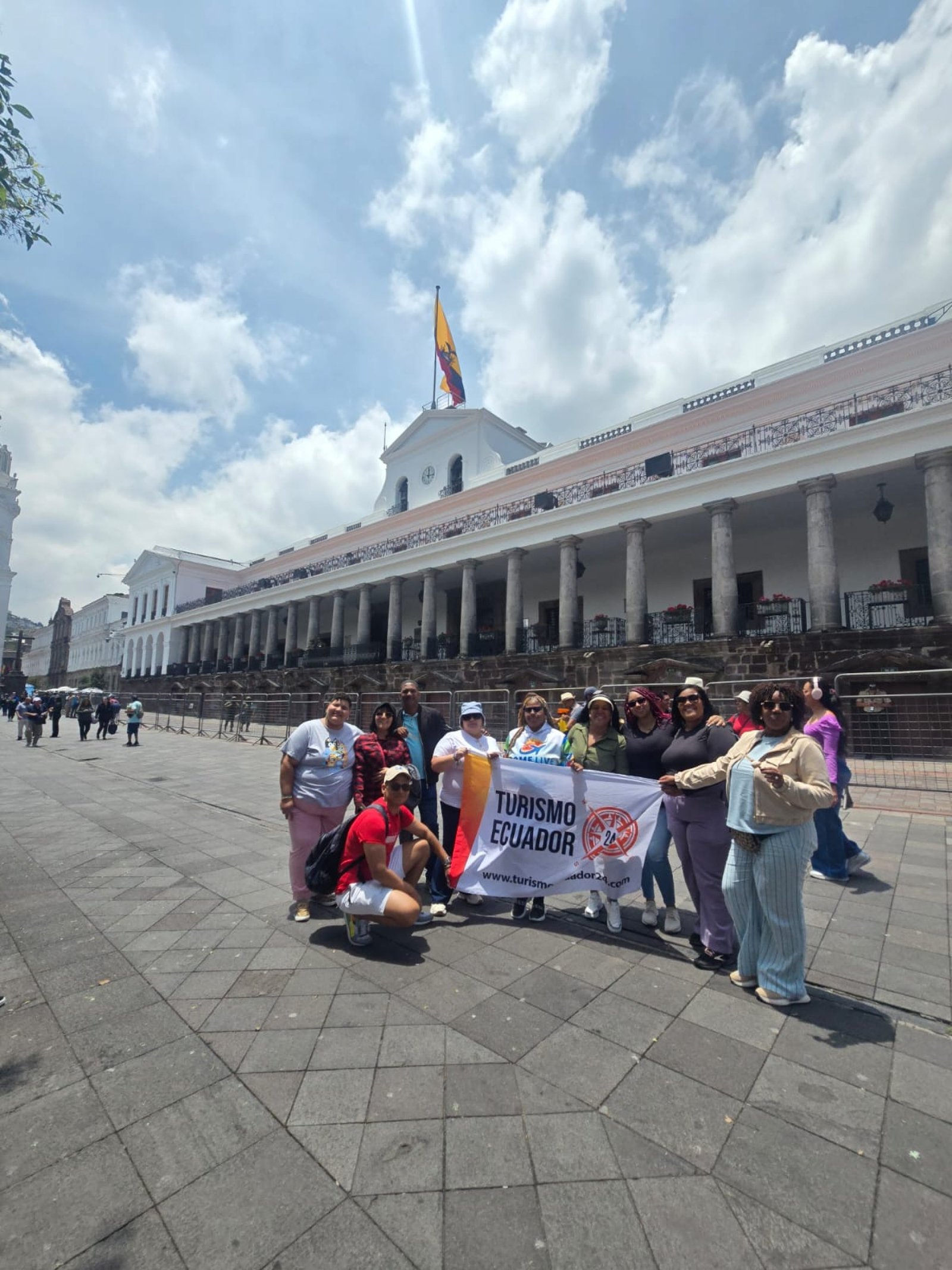Why Travelers Trust Turismo Ecuador 24