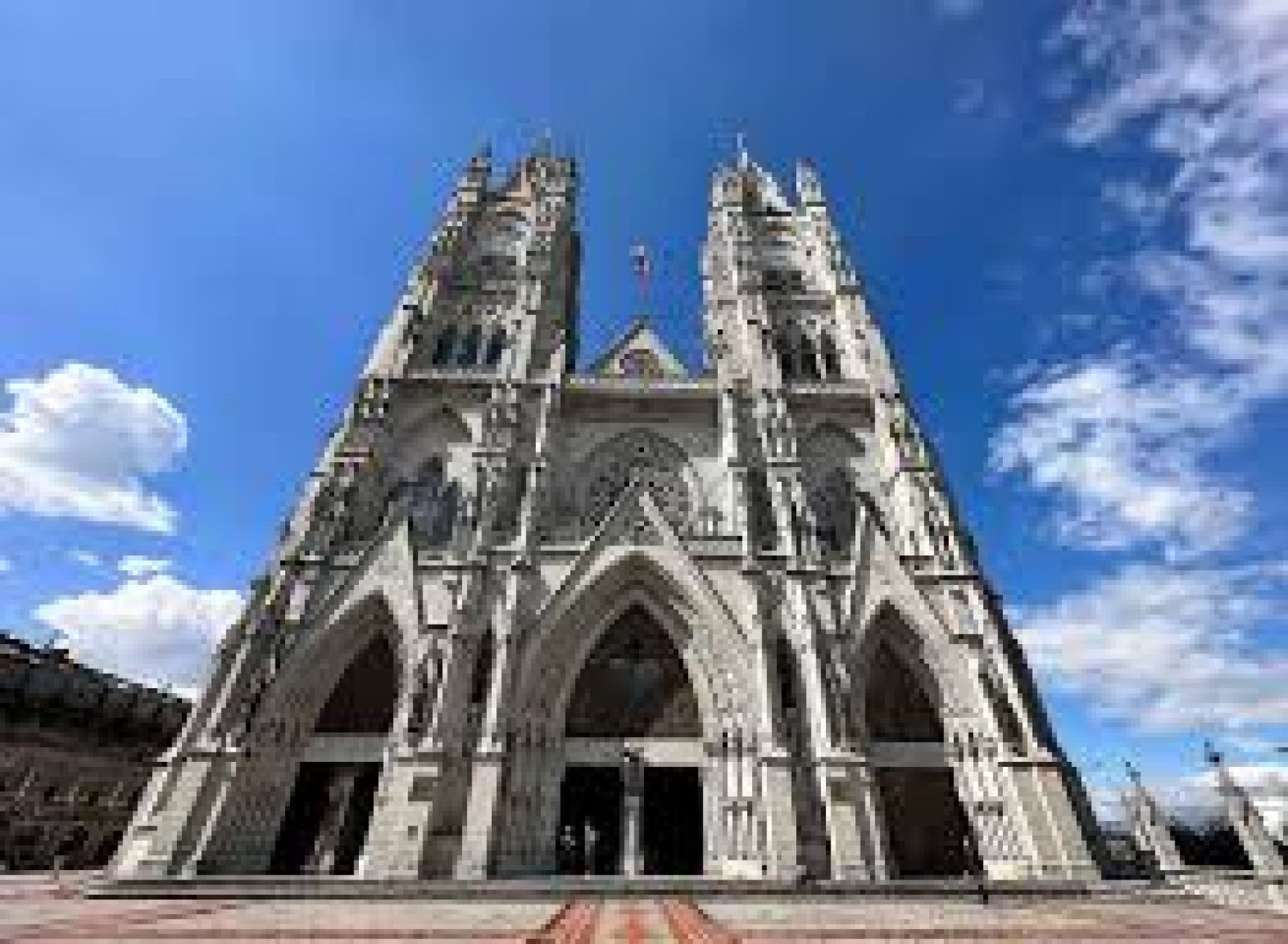 The Basilica of the National Vow: Quito’s Gothic Treasure