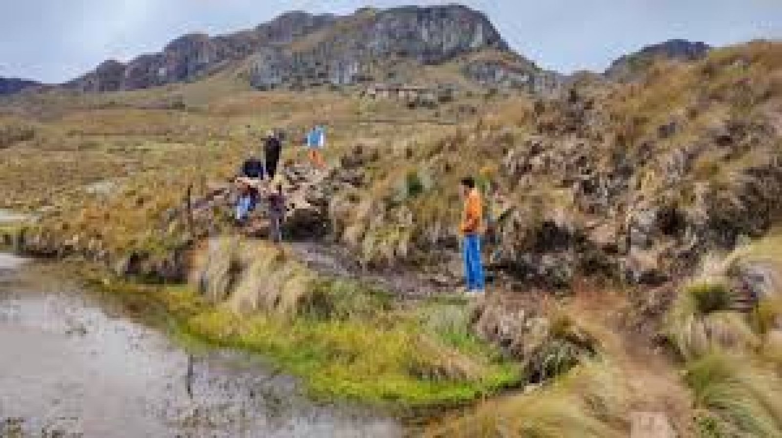 The Best Trekking Routes in Ecuador for All Levels (Complete Guide)