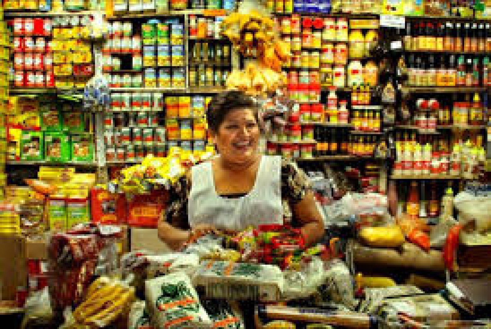 Neighborhood Shops in Ecuador: Small Spaces That Sustain Local Life