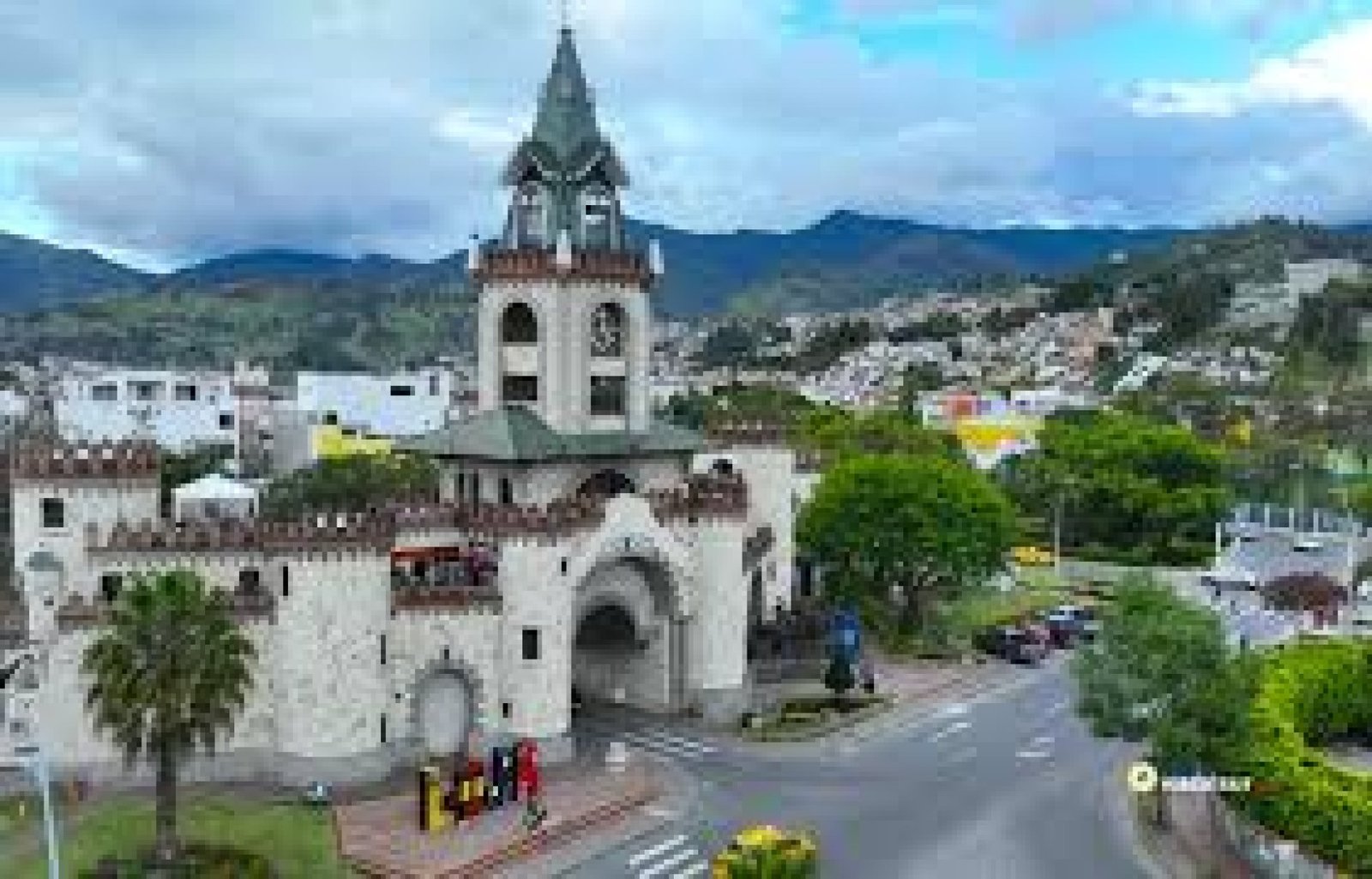 Colonial Loja: Culture, Music, and Tradition in Southern Ecuador