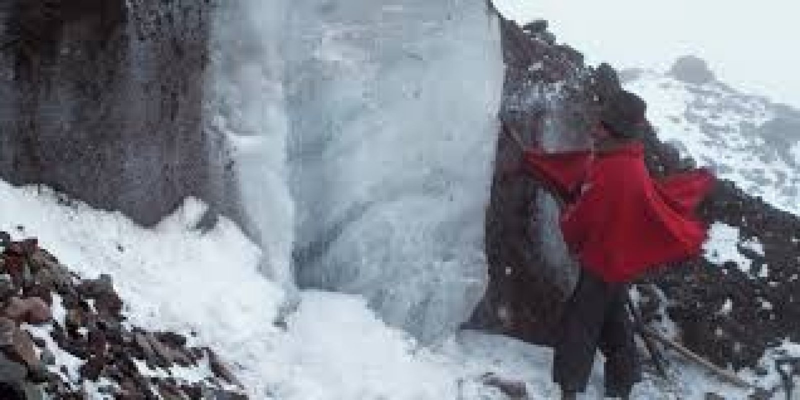 The Last Ice Men of Chimborazo: Cultural and Mountain Tourism with Living History