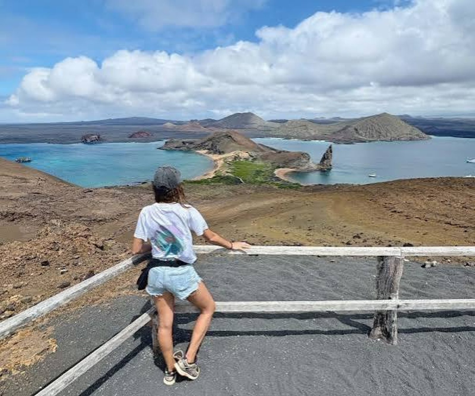 Punta Pitt vs Kicker Rock: ¿Qué Tour Deberías Elegir en San Cristóbal?