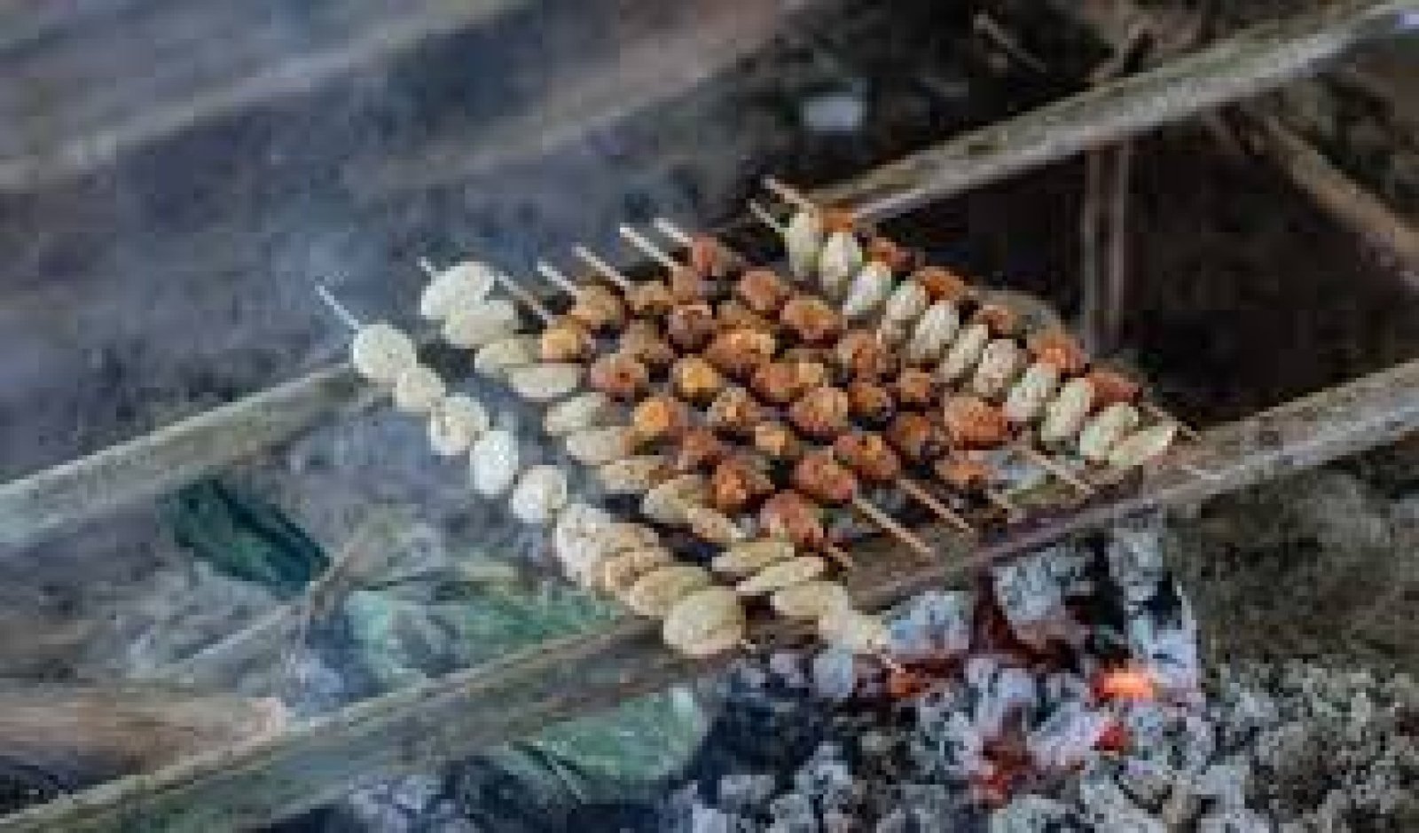 Flavors of the Ecuadorian Amazon: Ancestral Cuisine and Sensory Travel