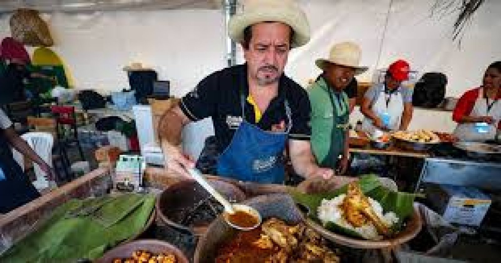 Tourism at Ecuadorian Food Festivals: Chocolate, Coffee, and Local Delicacies