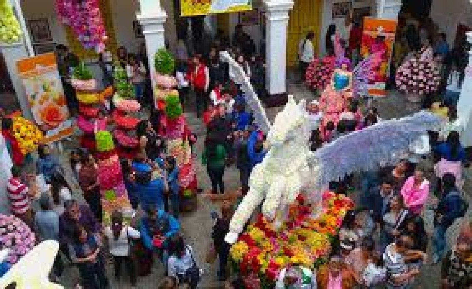 El Carnaval de Ambato: Una Fiesta de Colores, Música y Tradición