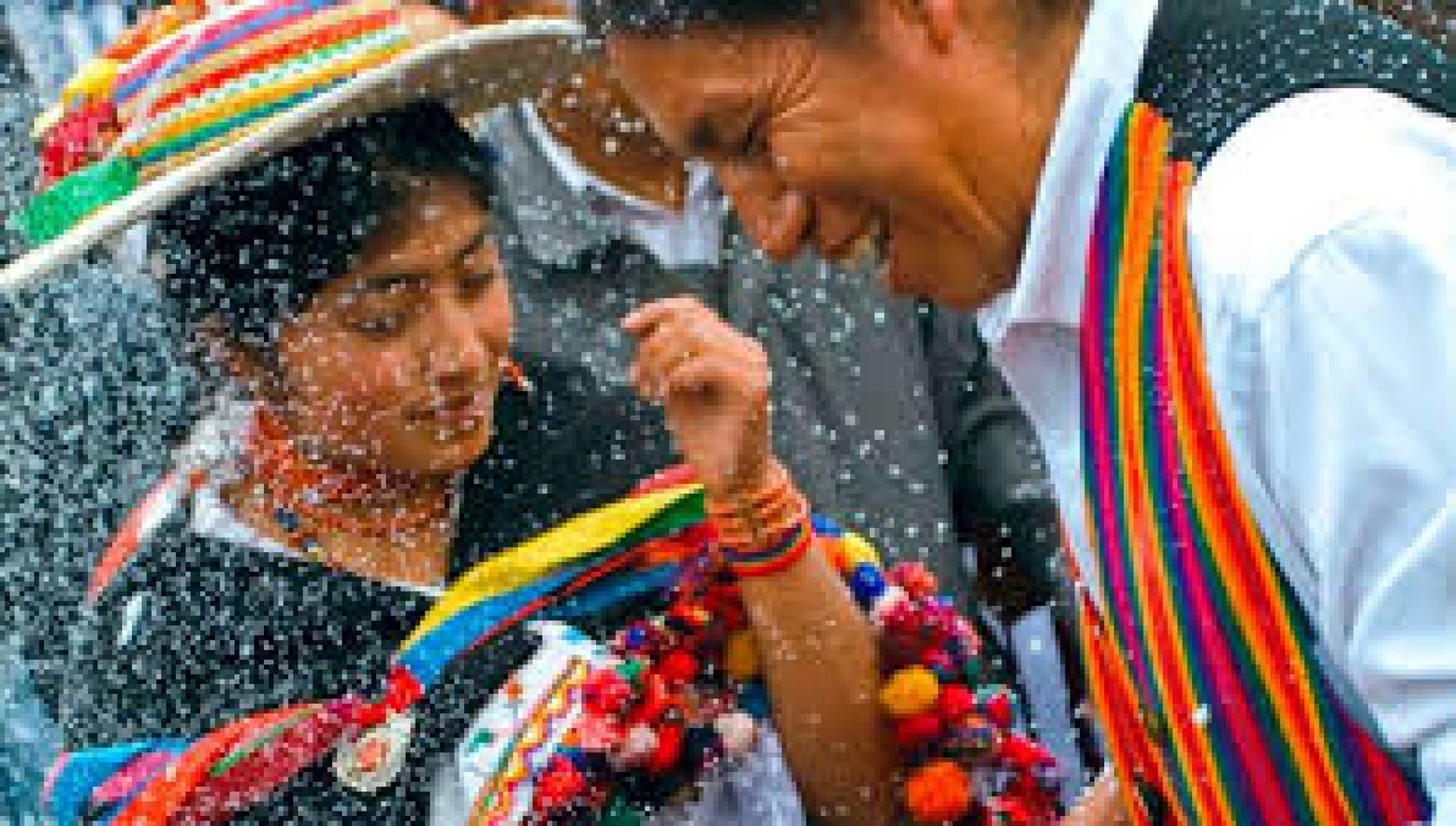 El Carnaval de Guaranda: Una Fiesta de Alegría, Tradición y Color