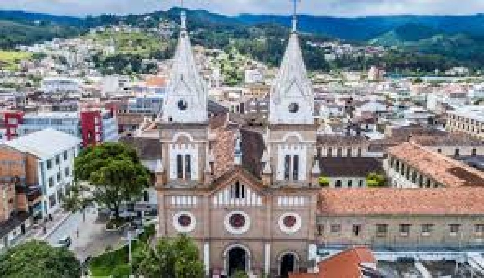 Loja City: Music, Culture, and Tradition in Southern Ecuador