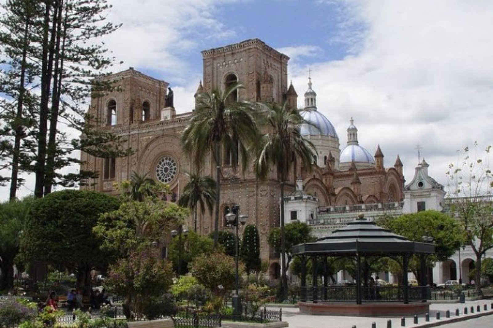 Private Cuenca Tour: Explore Ecuador's Most Beautiful Colonial City