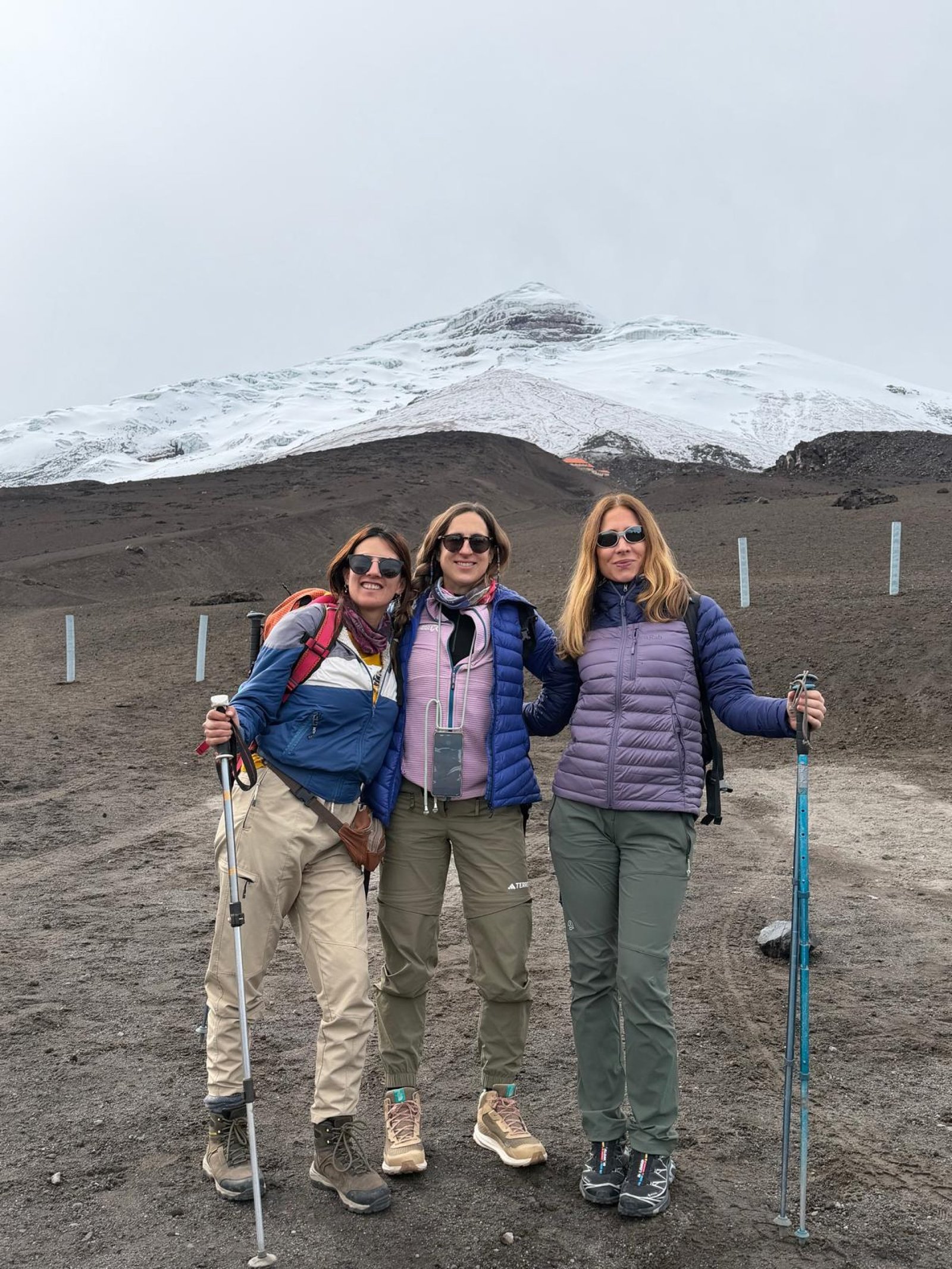 Mountain Biking Adventure + Refuge Hike Cotopaxi 1-Day Tour from Quito or Baños 