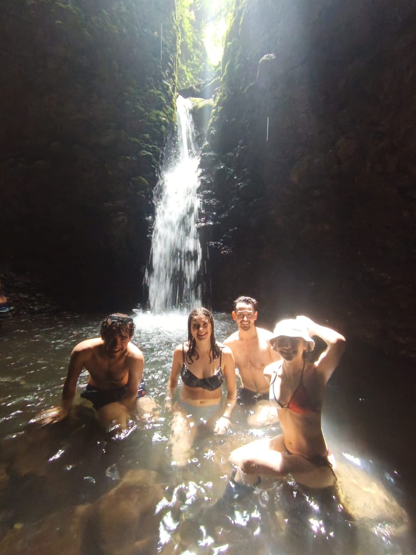 Amazon Puyo 3 Days 2 Nights | Caimans, Waterfall, Fishing and Jungle