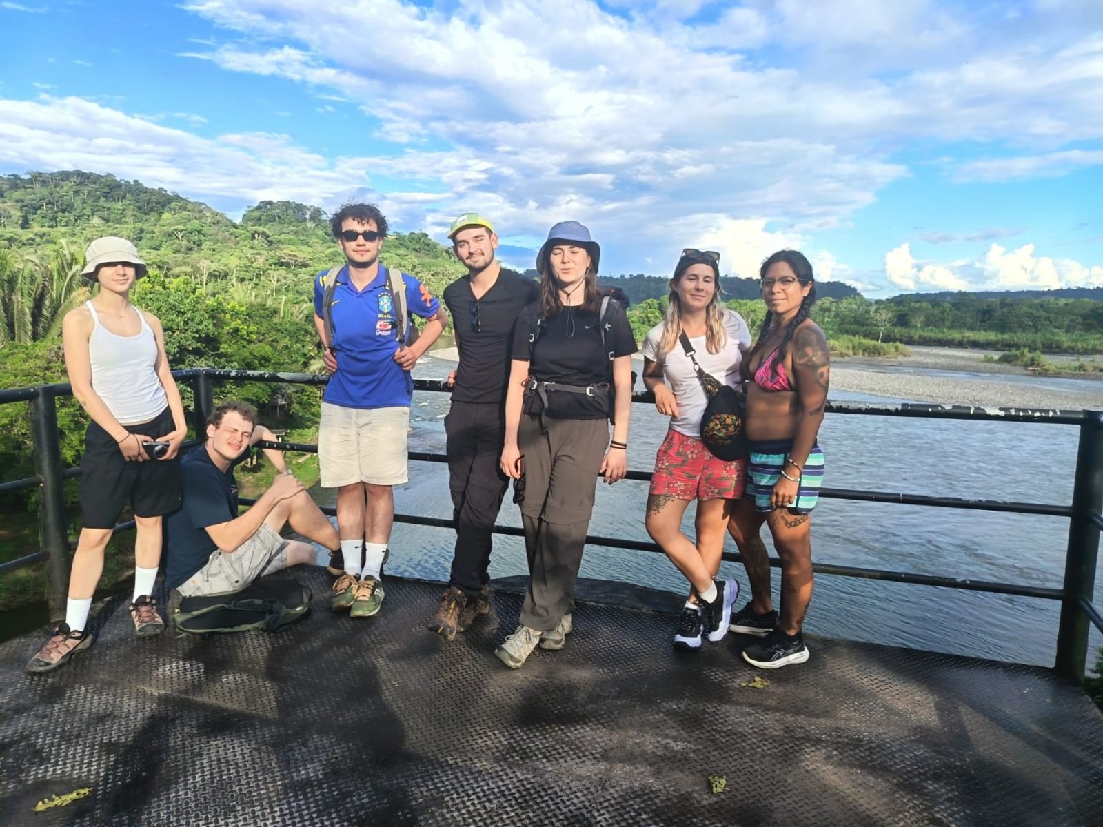 Amazon Puyo 3 Days 2 Nights | Caimans, Waterfall, Fishing and Jungle