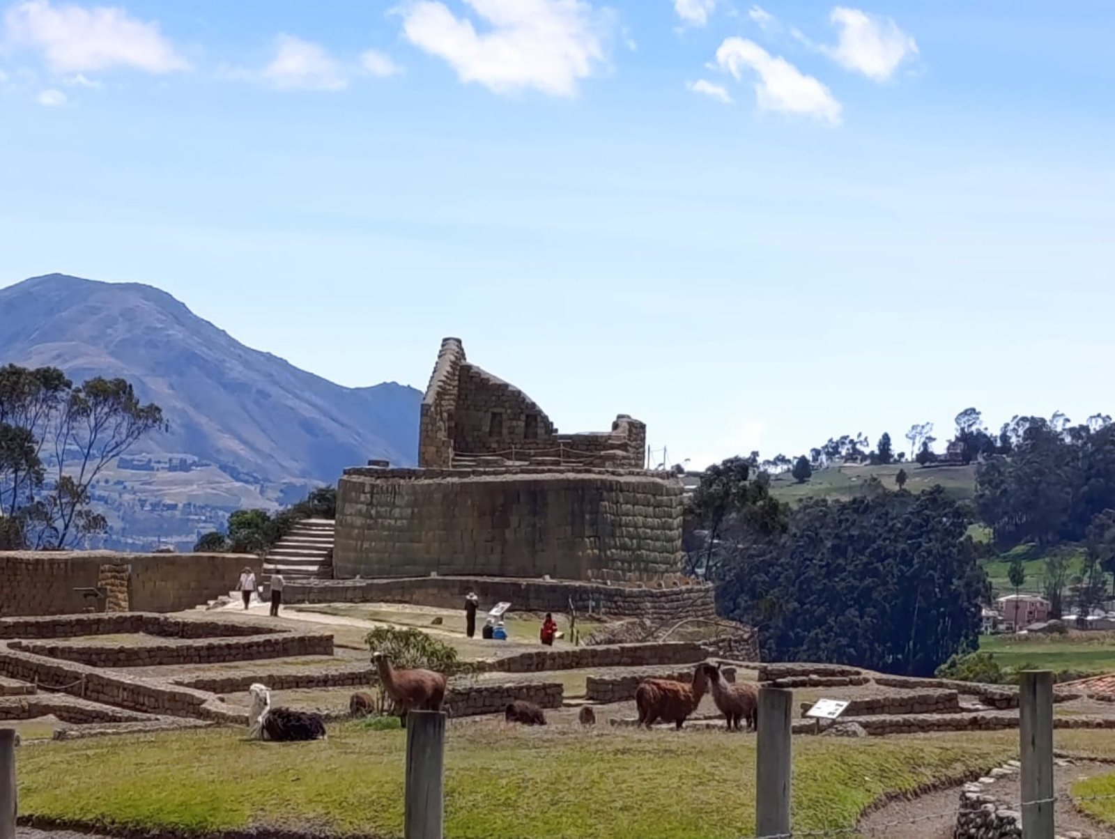 2-Day Tour from Cuenca – Cajas, Gualaceo, Chordeleg & Ingapirca