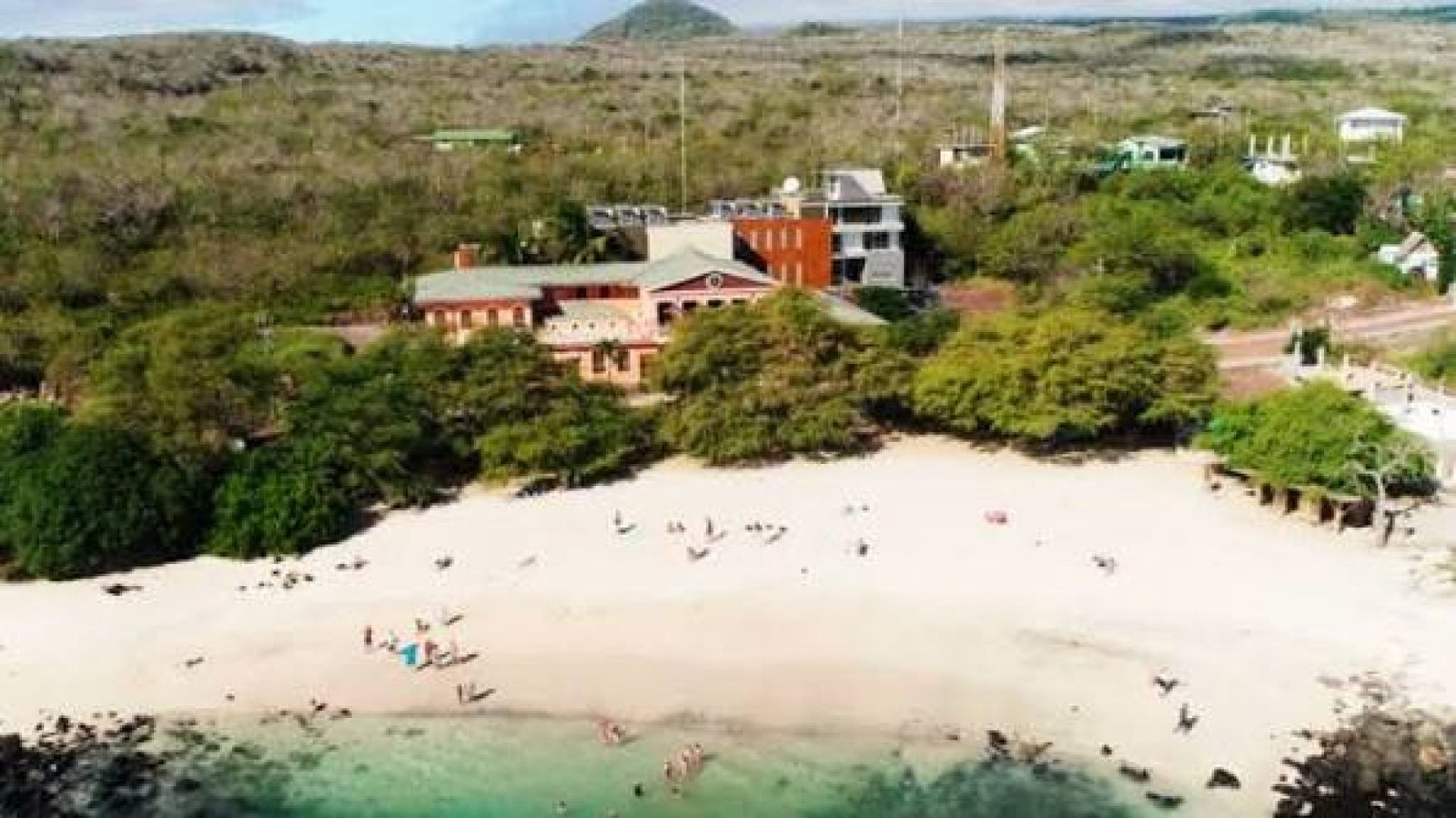 Historia de Galápagos, primeros pobladores y familia Cobos