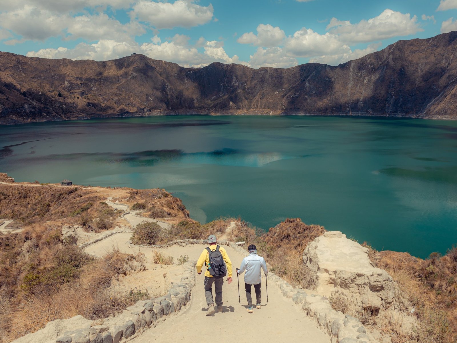 Private Quilotoa Loop Tour 5 Days | Ecuador Trekking Adventure