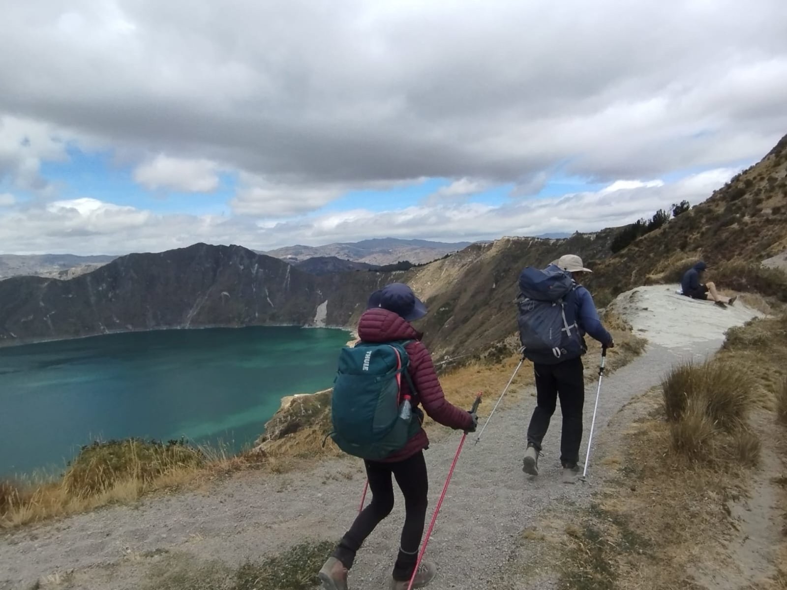 Quilotoa Loop Trekking 3 Days | Hiking in the Ecuadorian Andes