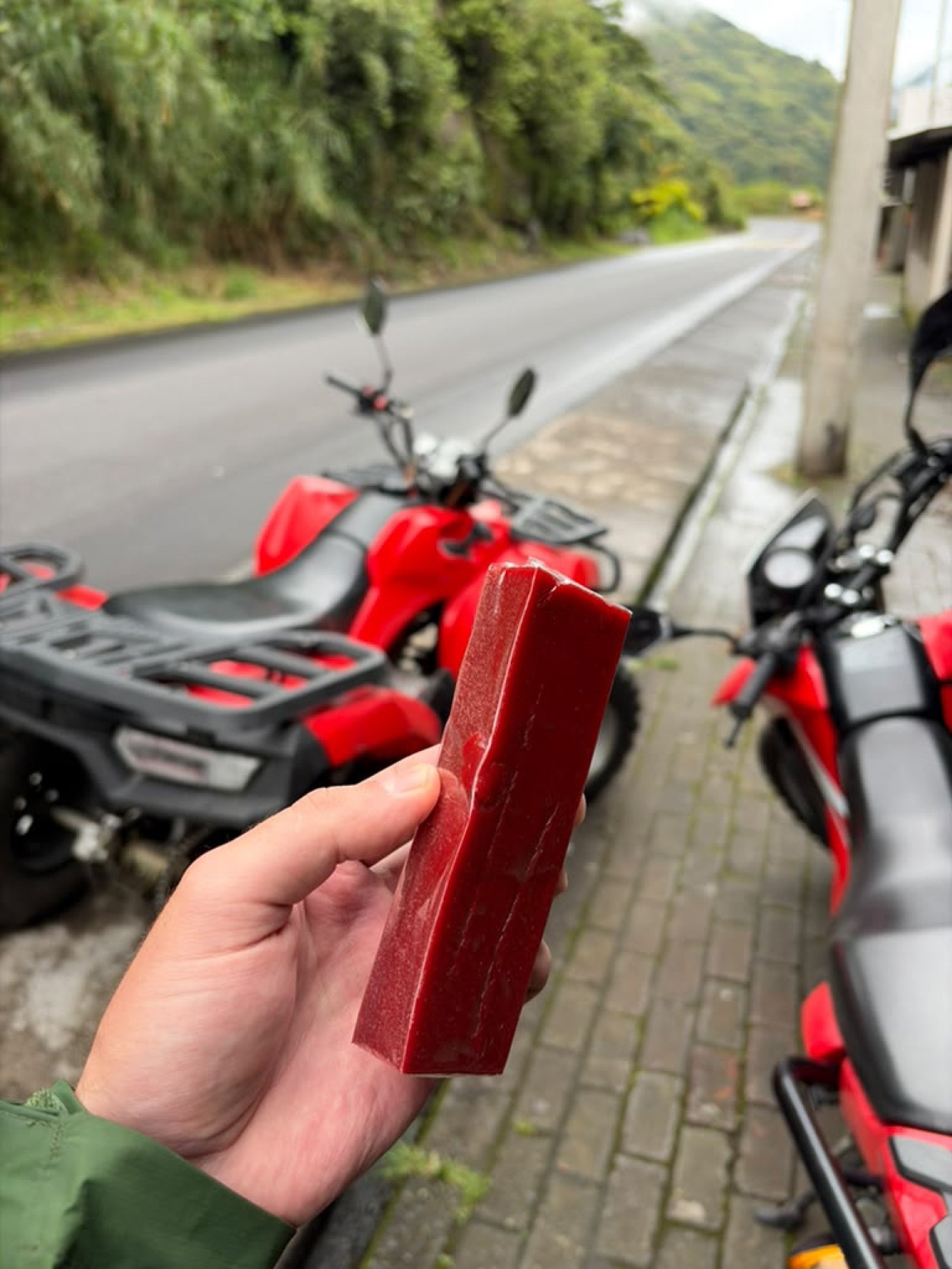 Tour 8 Cascadas en Quad en Baños | Experiencia Completa de 5 Horas en Ecuador