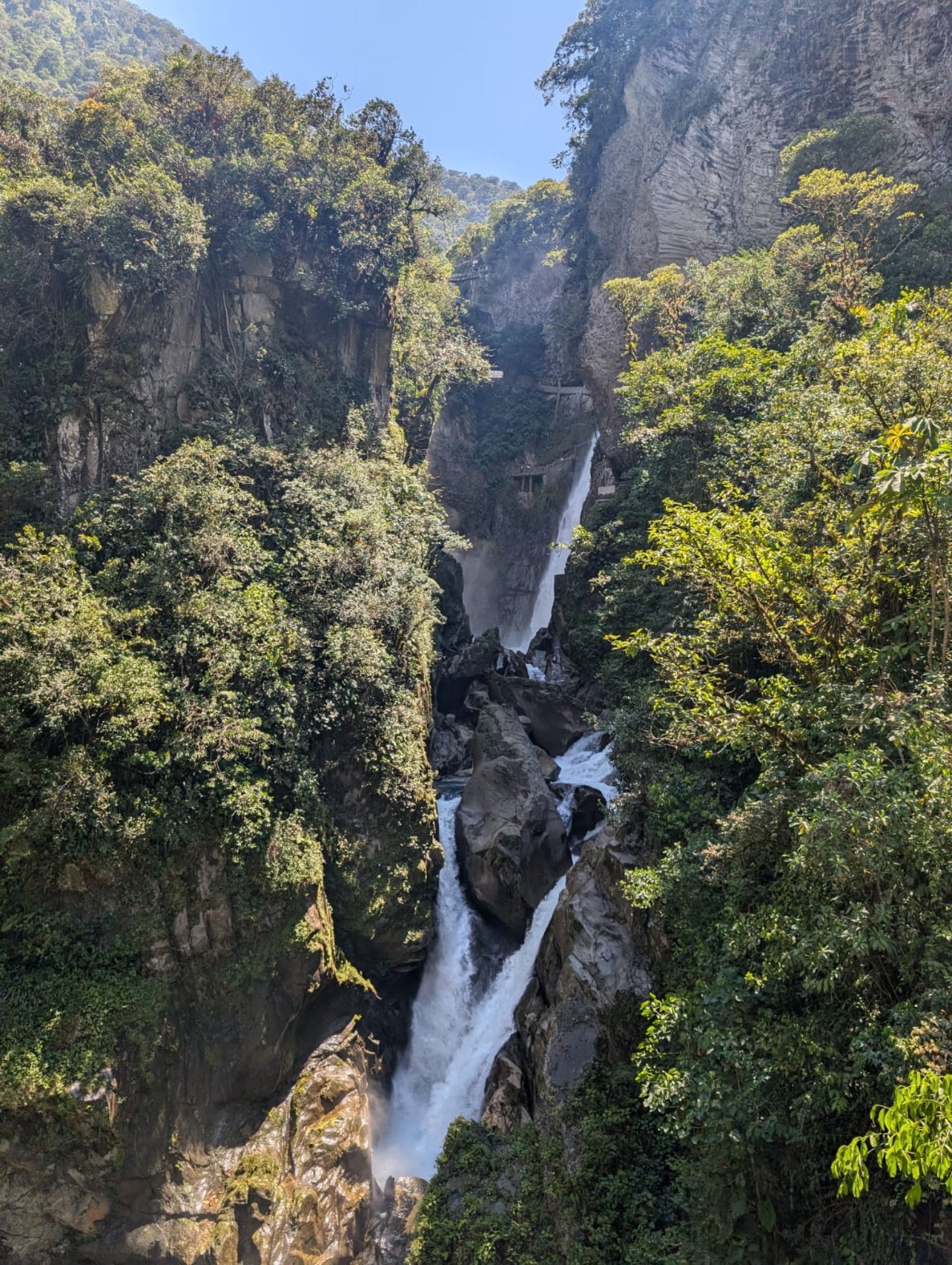 Waterfalls route to Pailon del Diablo by bike - Banos Ecuador