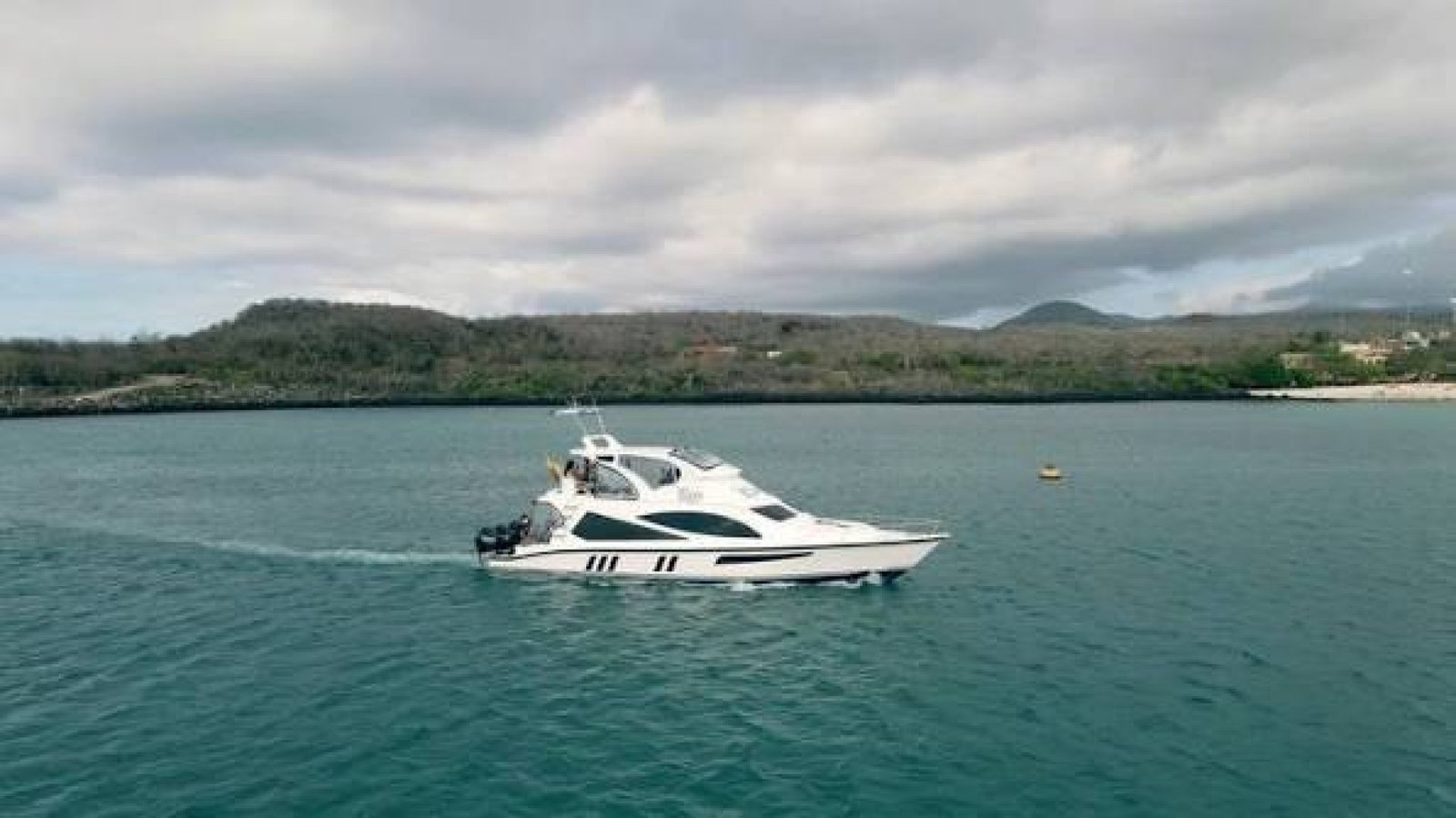 Santa Cruz to San Cristobal Ferry | Schedule, Prices & Tickets