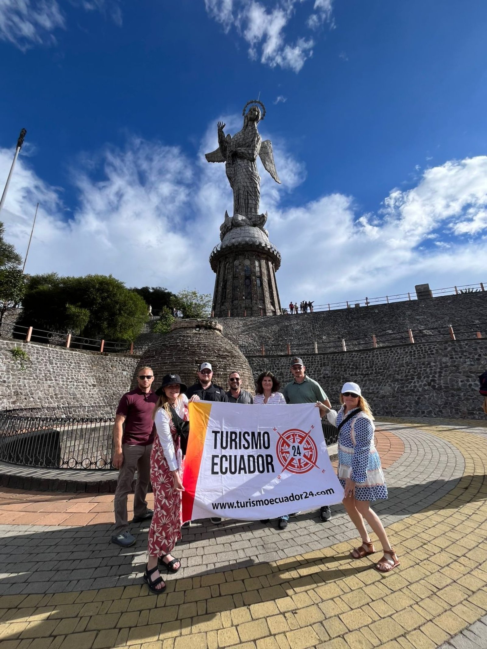 16 Day Luxury Ecuador & Galapagos Tour 